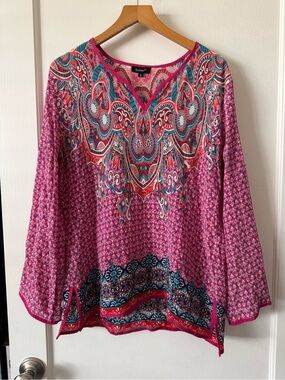 Tolani Pink Floral V-Neck Long Sleeve Top